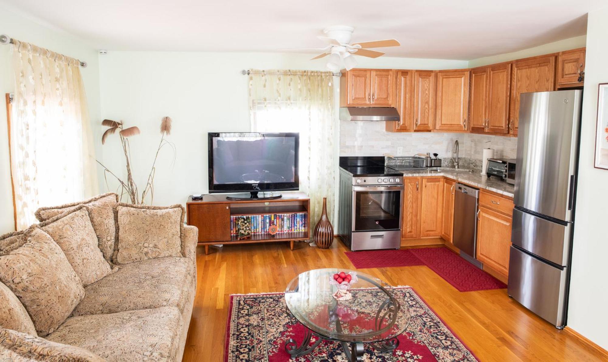 Beautiful Apartment-5 Beds-Full Kitchen-Parking-Super Clean! Βοστώνη Εξωτερικό φωτογραφία